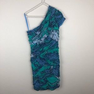 BCBGMAXAZRIA Large one shoulder MIA dress